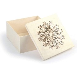 Boîte en bois ajourée à...