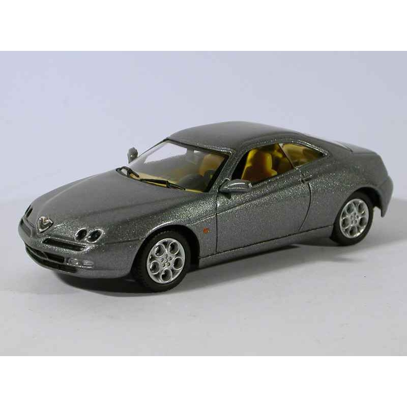 Majorette - Alfa romeo - 1:43e