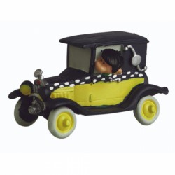 Plastoy - Figurine - 62105 - Gaston Lagaffe - Gaston dans sa voiture