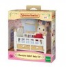 Sylvanian Families - 5017 - Le bébé lapin chocolat et lit