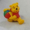 Bully - Figurine - 12369 - Disney - Winnie avec son ballon